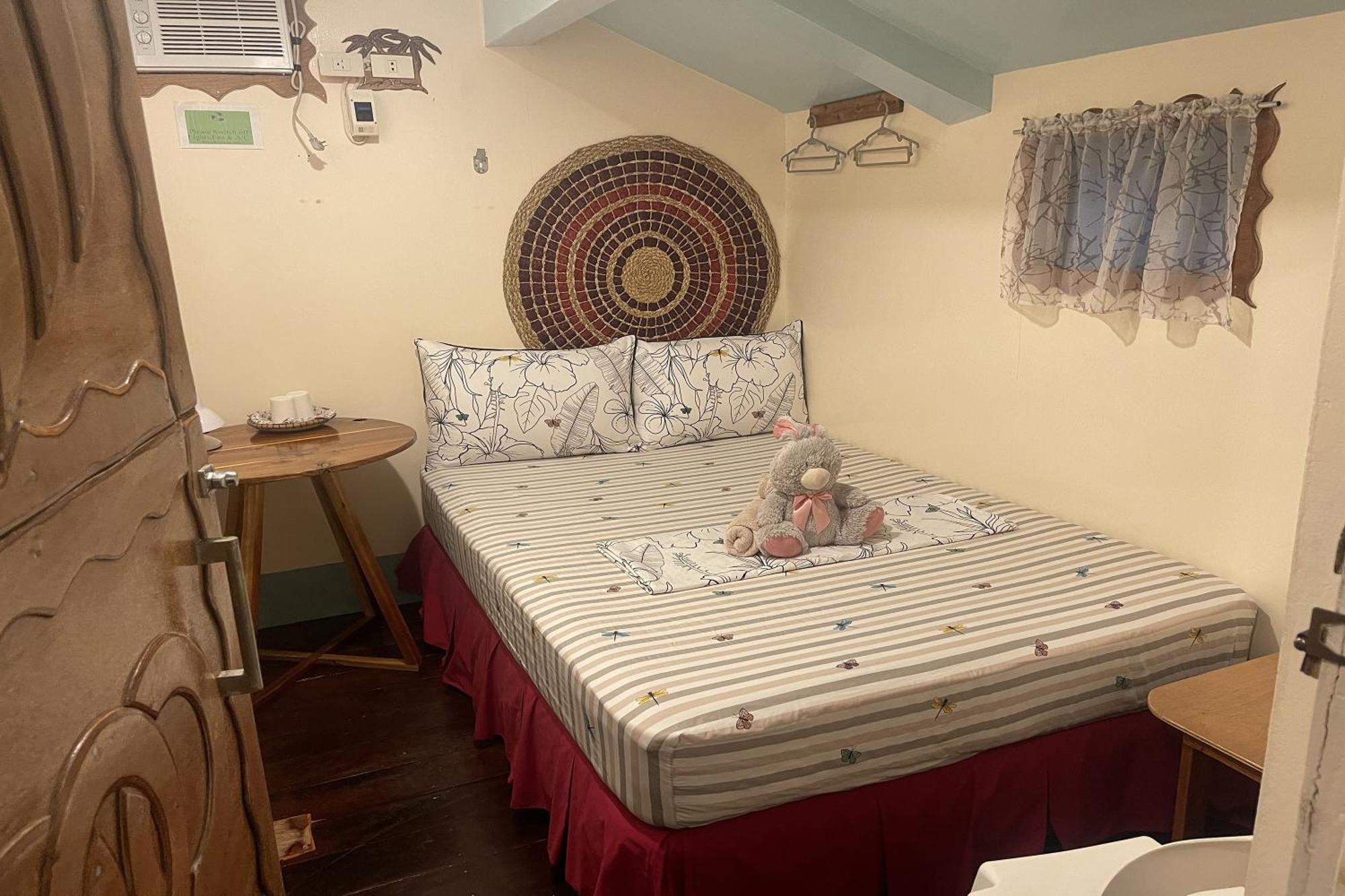 Balai Vivencio Hostel Puerto Princesa Ngoại thất bức ảnh