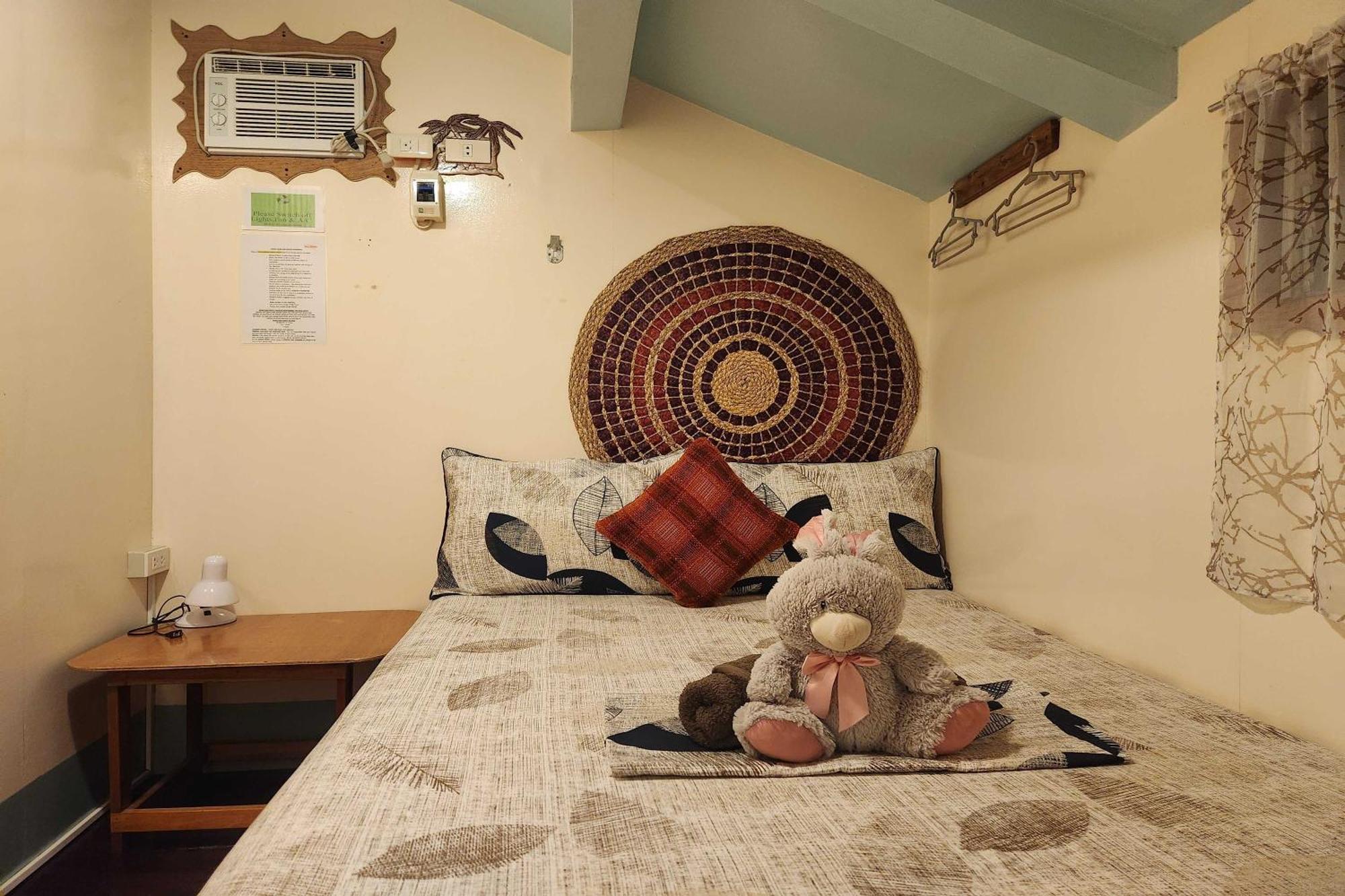 Balai Vivencio Hostel Puerto Princesa Ngoại thất bức ảnh