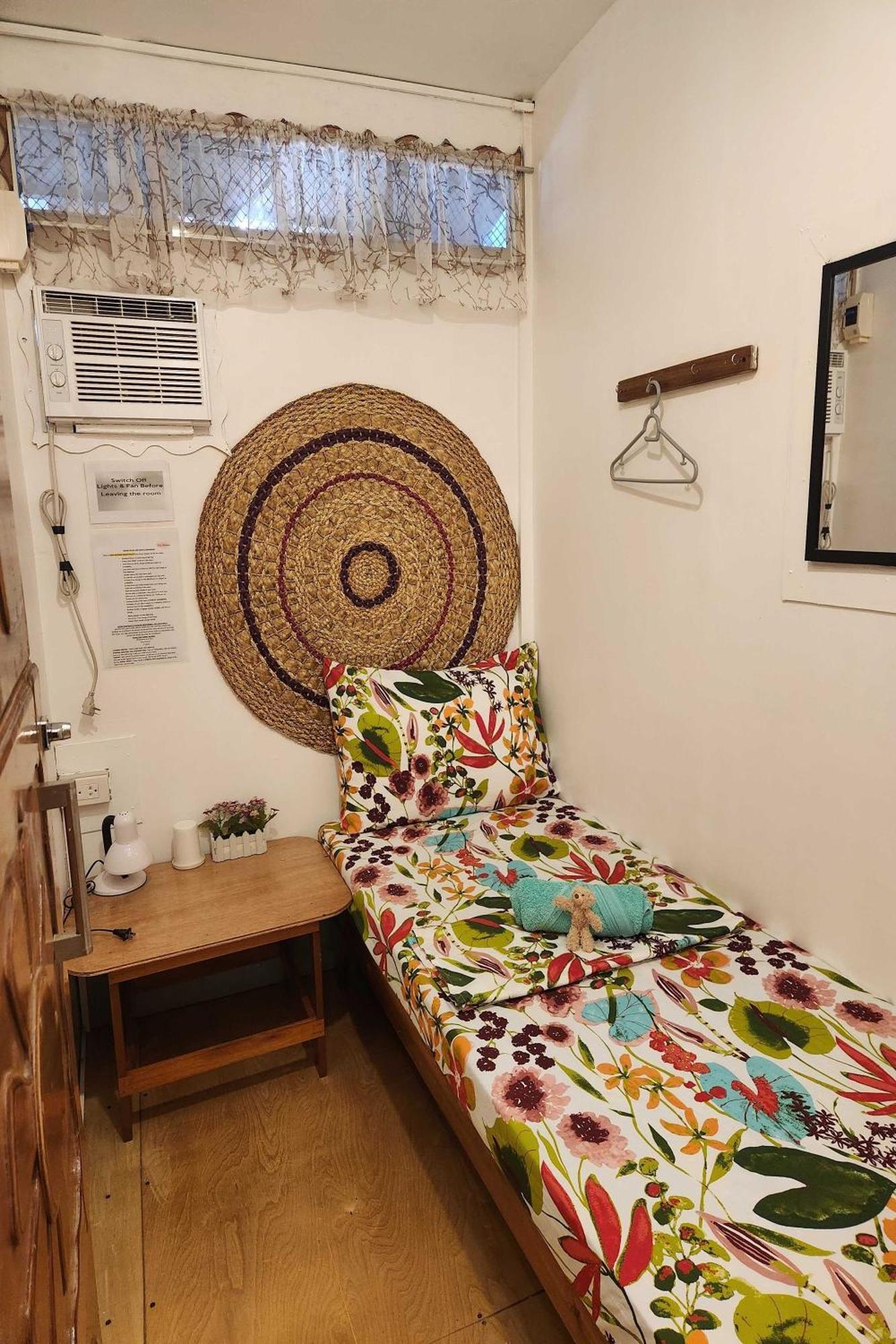Balai Vivencio Hostel Puerto Princesa Ngoại thất bức ảnh